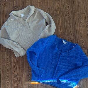 Blue and Cream Women's Sweater Set